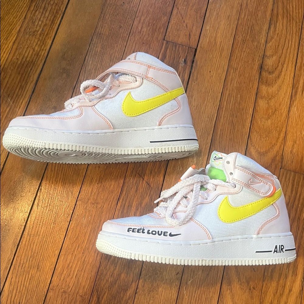Nike Women's Mid-Top Sneakers “Feel Love” in White, light pink, and Yellow - Picture 2 of 6